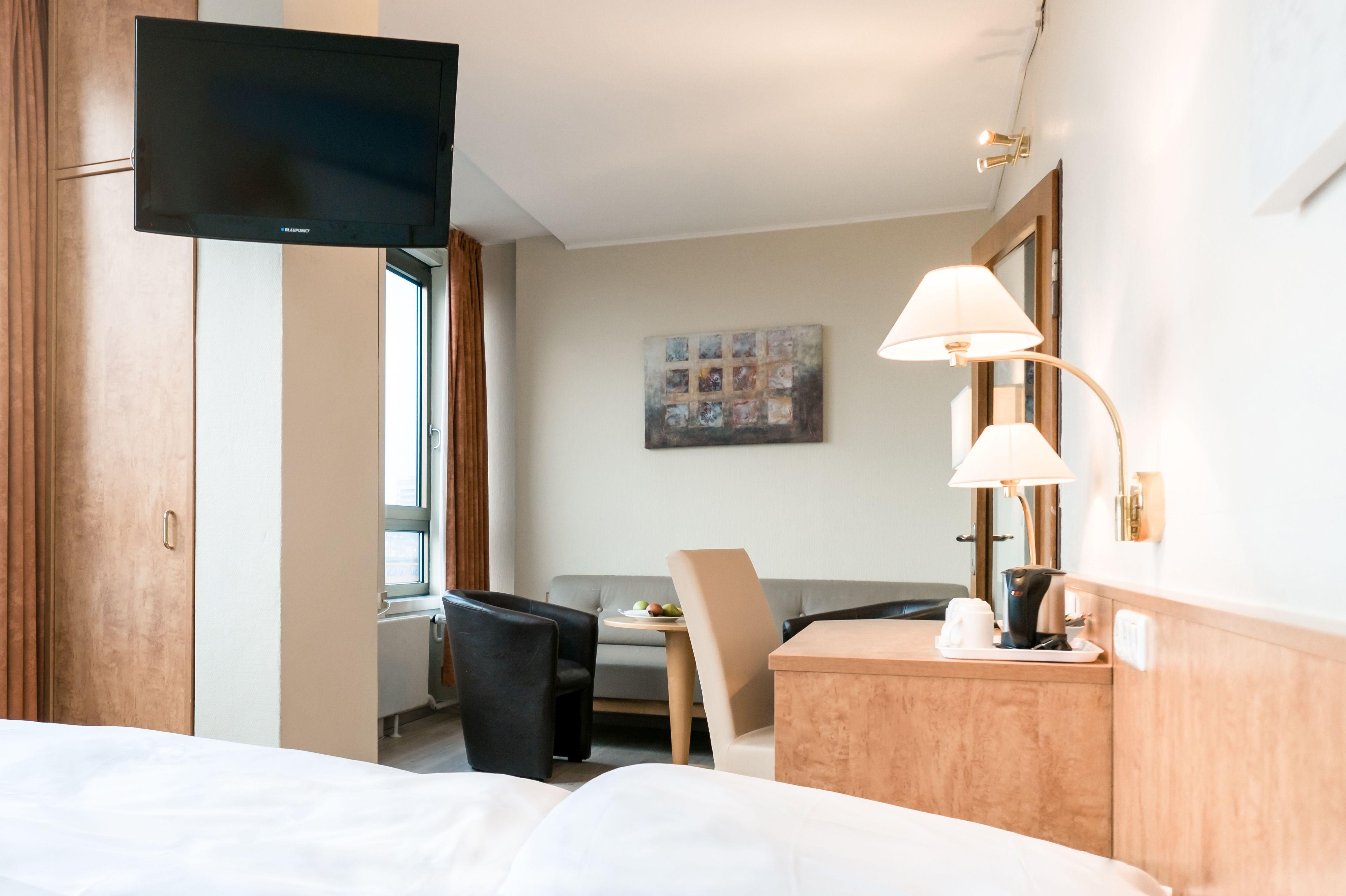 Hotel Astor Kiel By Campanile מראה חיצוני תמונה