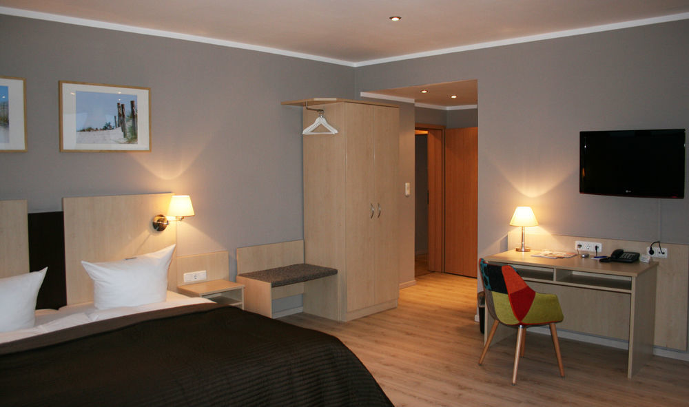 Hotel Astor Kiel By Campanile מראה חיצוני תמונה