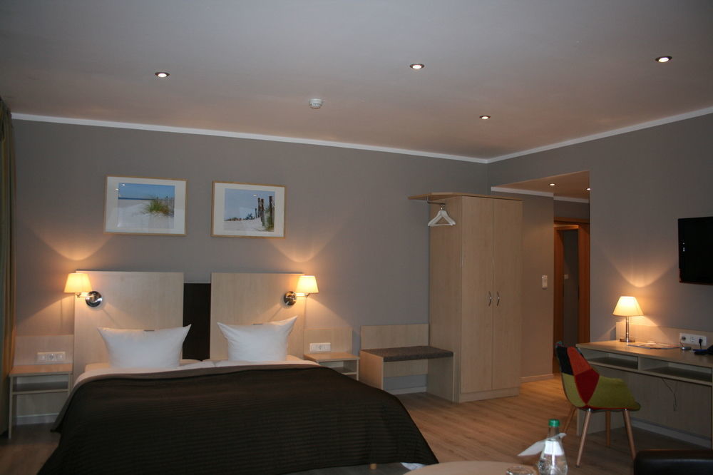 Hotel Astor Kiel By Campanile מראה חיצוני תמונה