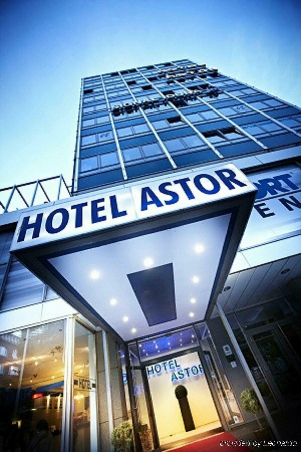 Hotel Astor Kiel By Campanile מראה חיצוני תמונה